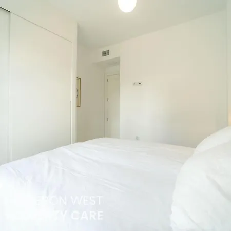 Nordic Delight - 3-bedroom South-facing With Sea Views And Pool, Lomas, Apartamento *